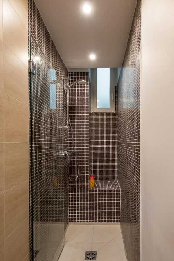 2 Bedroom Appartement Near Tour Eiffel & Trocadero Paris Exterior photo